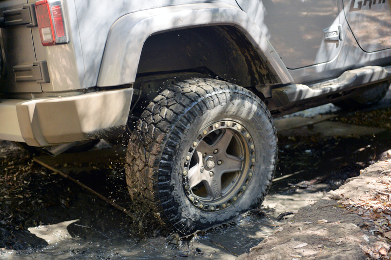 Illustration for article titled 2014 Jeep Wrangler Unlimited: Off-Road Tested On Nitto's New Dirt Tires
